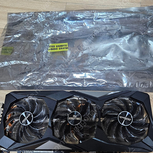 에즈락 라데온 rx6700xt oc 리퍼