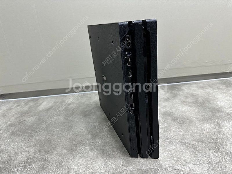 PS4 pro--3
