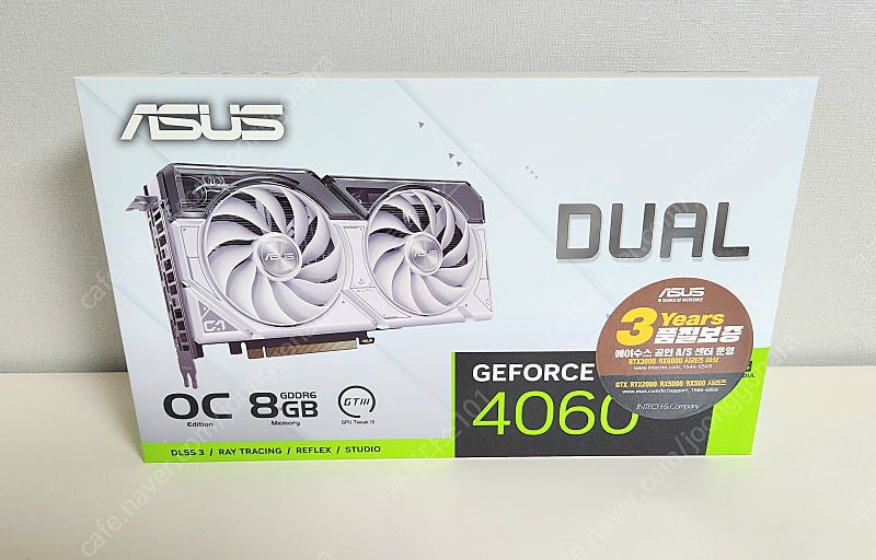 (미개봉) ASUS RTX 4060 OC D6 8GB White 팝니다.