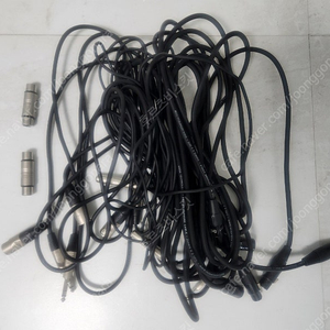 Hosa Cable 호사 케이블 XLR/TRS (마이크케이블) 8개 + 암수변환젠더 2개 일괄 판매합니다. [5만원]