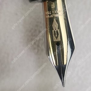 Delta Vaticani Piston Filled Gold Trim Limited Edition Fountain Pen 델타 리미티드에디션 만년필 팝니다