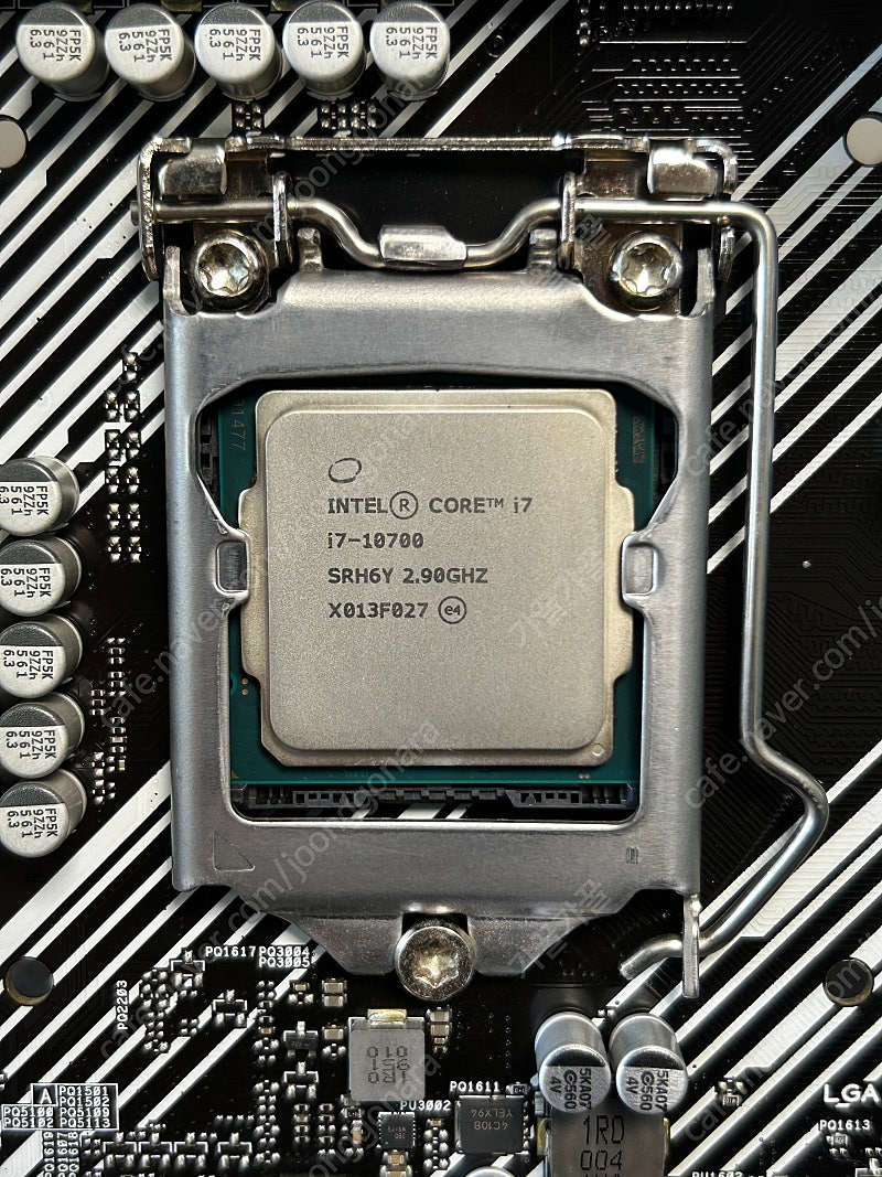 인텔 i7-10700+Z490-P+16G램 일괄판매