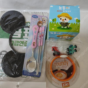 겨울왕국 웨이브 수저세트+눈동이미니블럭+곰표연습장+에그 링+머리띠+장난감