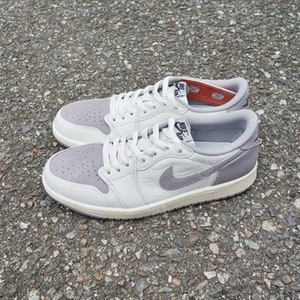 Nike Air Jordan 1 OG Low / 조던 1 로우 애트모스피어 그레이 / 9.5 (275)