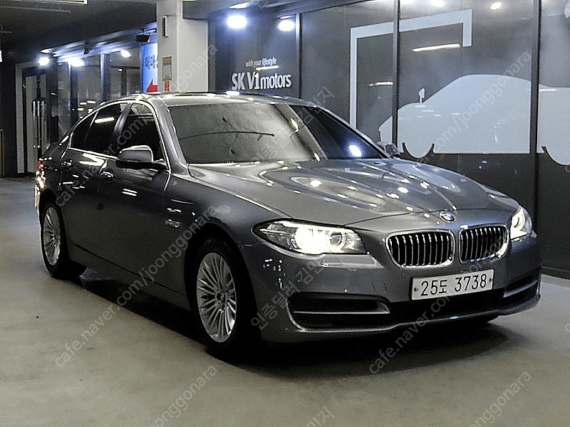 BMW5시리즈 (F10) 520d xDrive (5인승)@중고차@중고차매입@전액할부@저신용자@신불자@소액할부@현금@카드 전부 가능합니다!