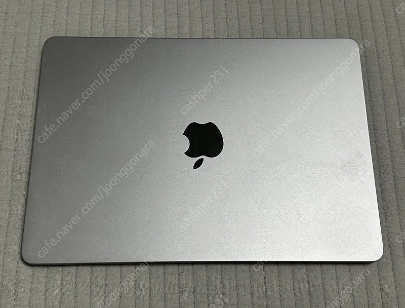 애플 맥북 에어 13 m2 8gb 256gb 외관 s급 ( apple mac book air )