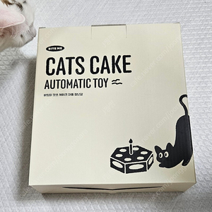 (새제품) 바잇미 캣츠 케이크 (고양이 자동장난감)