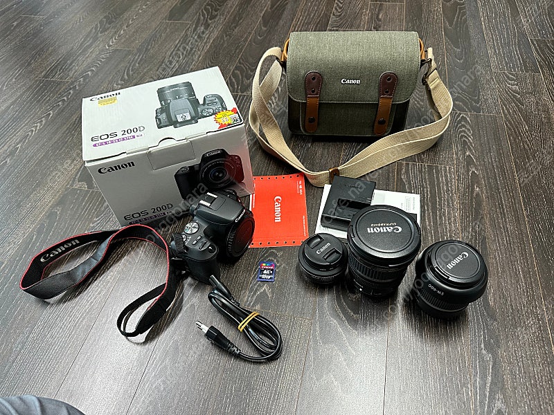 캐논 200d 박스풀 및 efs10-22mm efs 24mm 팬케익 18-55mm번들렌즈 세트