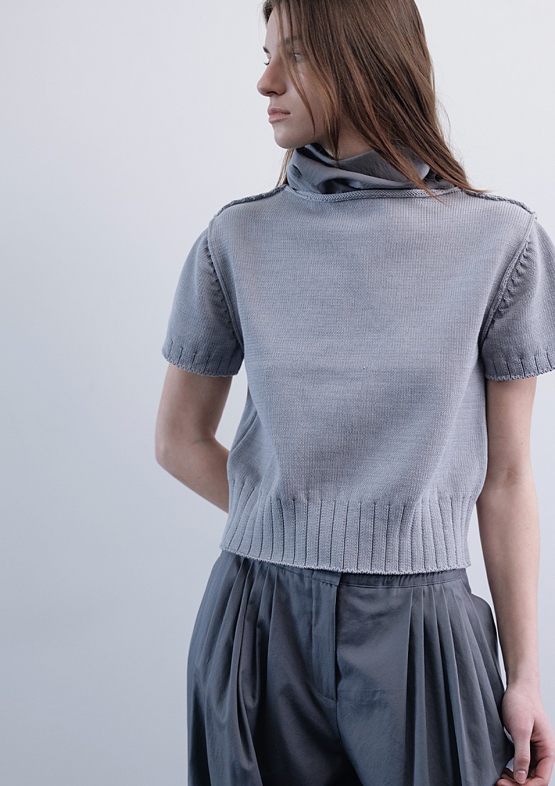 문달 Duvet Half sleeve knit in Gray