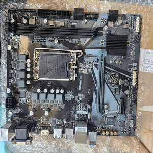 GIGABYTE H610M H D5