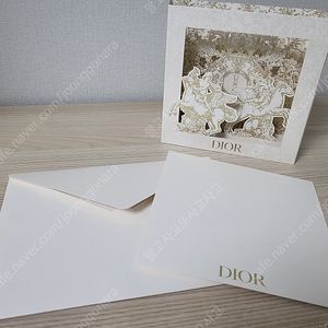 정품) 새상품 디올 입체 카드와 엽서 봉투 세트