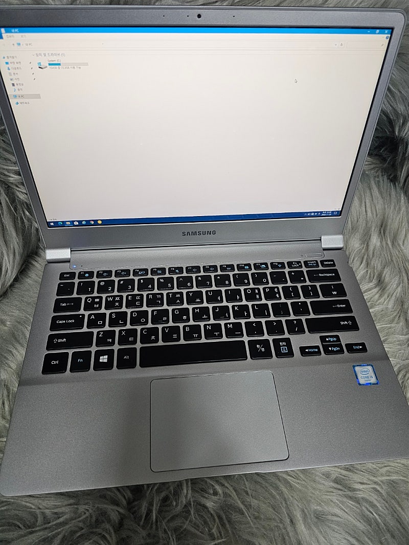 삼성 nt901 13인치 i5-6200u ram8gb ssd256gb 11만원 1-3번