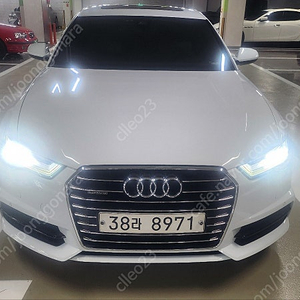 아우디 뉴 A6 35 TDI 프리미엄 C7 팝니다.