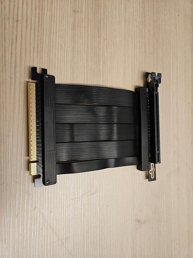 마이크로닉스 pcie4.0 라이저케이블(100mm)