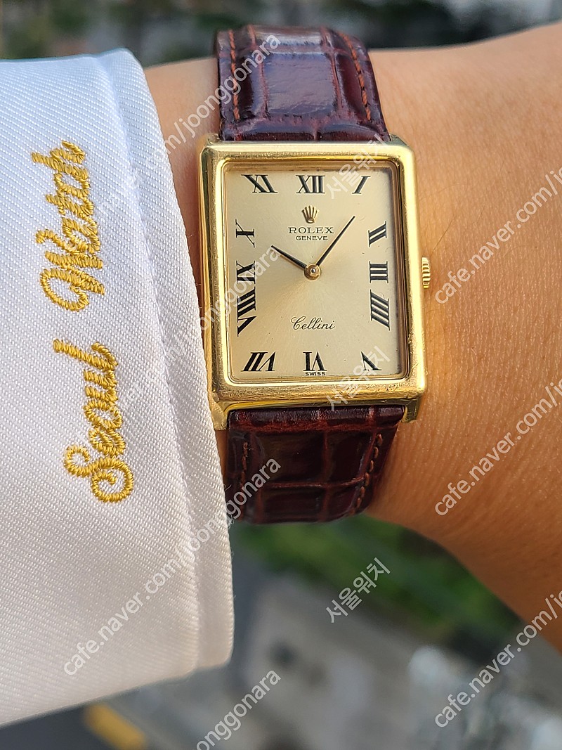 [정품] 롤렉스 셀리니 탱크 블랙로만 18K 옐로우골드 금통 빈티지 (Rolex Cellini Tank Black Roman Dial 18K Solid YG Vintage)