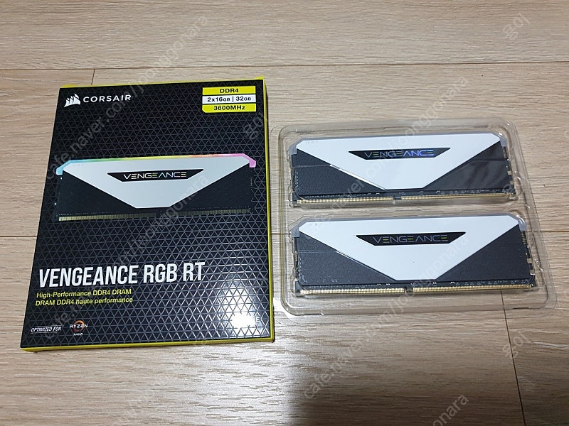 커세어 벤젠스 램 RGB RT DDR4 3600 32G (16*2)