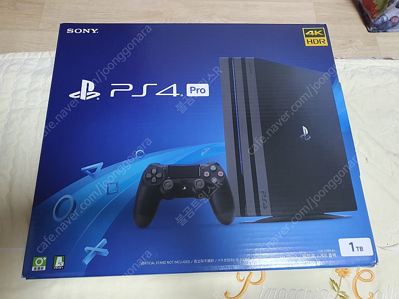 ps4 pro 7218b 박스셋 판매합니다.