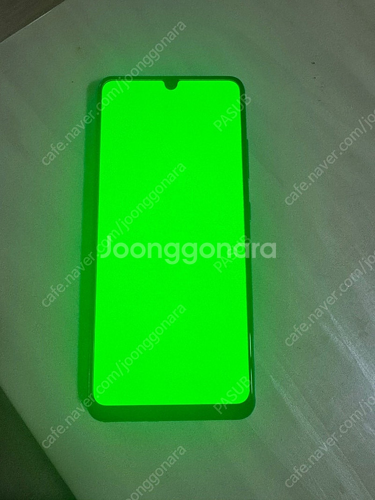 a32 64g 라벤더 팝니다.--8