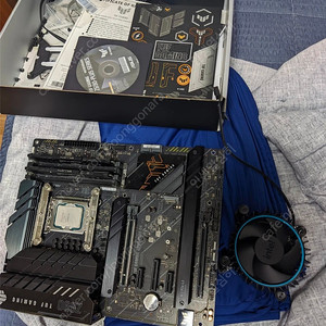 12700k z690 tuf 32램 팝니다 오버되어있음