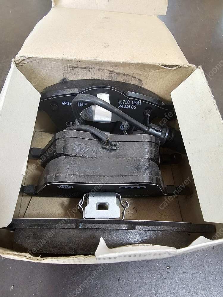 아우디 A4 A6 TT차량 순정 브레이크 패드 판매합니다 이미지