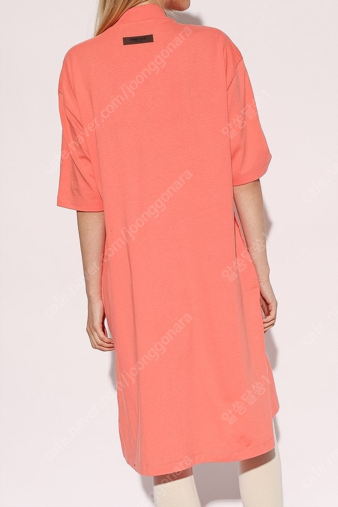 (새상품) 피오갓에센셜 티셔츠 드레스 원피스 코랄색상 S