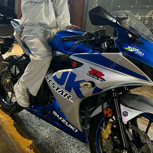 Gsxr125 스페셜컬러 판매합니다