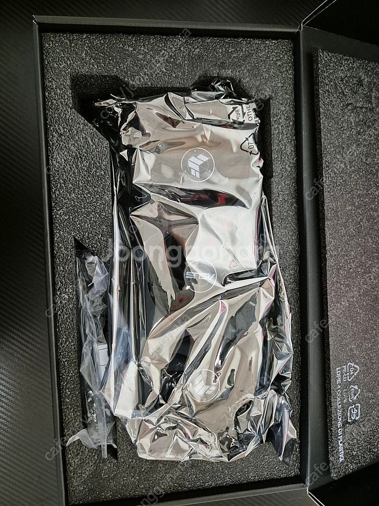 RTX4070TI TUF OC 팝니다.--2