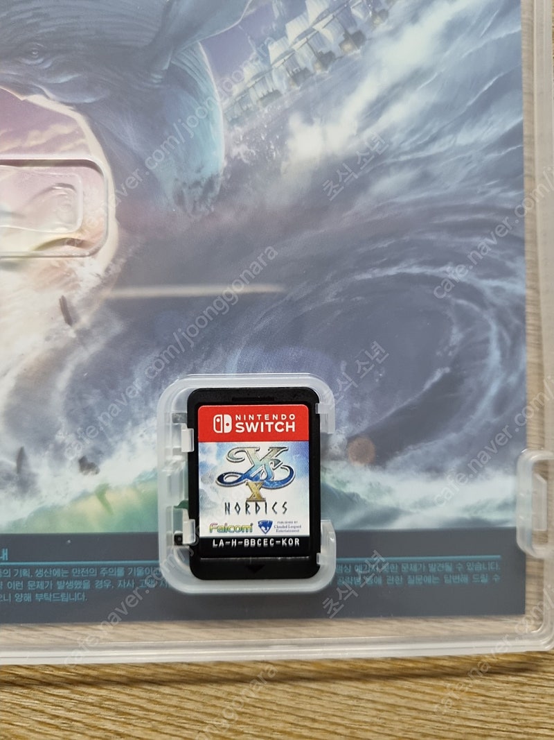 상해도 맛있는게 많네😋😋 1. 이디엔디엔 一点点 밀크티 메뉴인 四季奶青 추천 (밀크폼 奶霜 추가하면 더 풍부한 맛을 느낄수 있음)  2. 셩지엔 小杨生煎 새우 🦐 덤플링 엄지척👍 육즙 팡팡 만두피도 맛나고 두번 먹고 세번, image size:800x1067