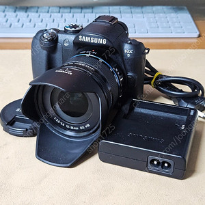 (미러리스 디카) 삼성 NX 5 + 18-55 OIS