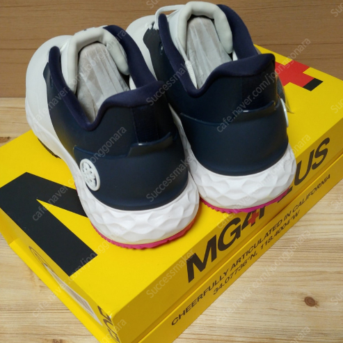 [새상품] 골프화 지포어 남성 골프화 260 US9--3