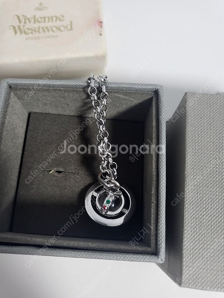 비비안웨스트우드 입체 오알비 목걸이 정품--1