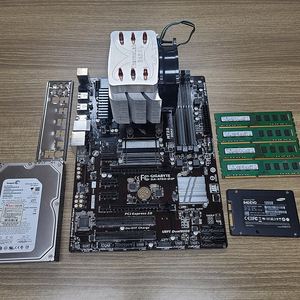 AMD Fx 8350 (4G) + GIGABYTE GA970A-D3P M/B 그외