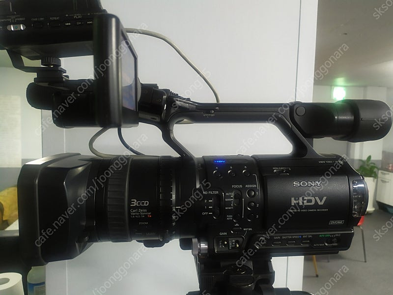 소니 방송용 캠코더 SONY HVR-Z1N+DR60 (60만)--0