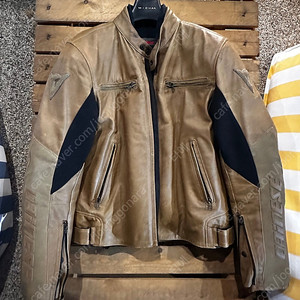 다이네즈 정품 가죽 프로텍션 브라운 자켓 + 어깨,팔꿈치 보호대