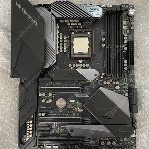 i9-9900K + ASUS Z390 MAXIMUS XI HERO 막시무스 히어로 팝니다.