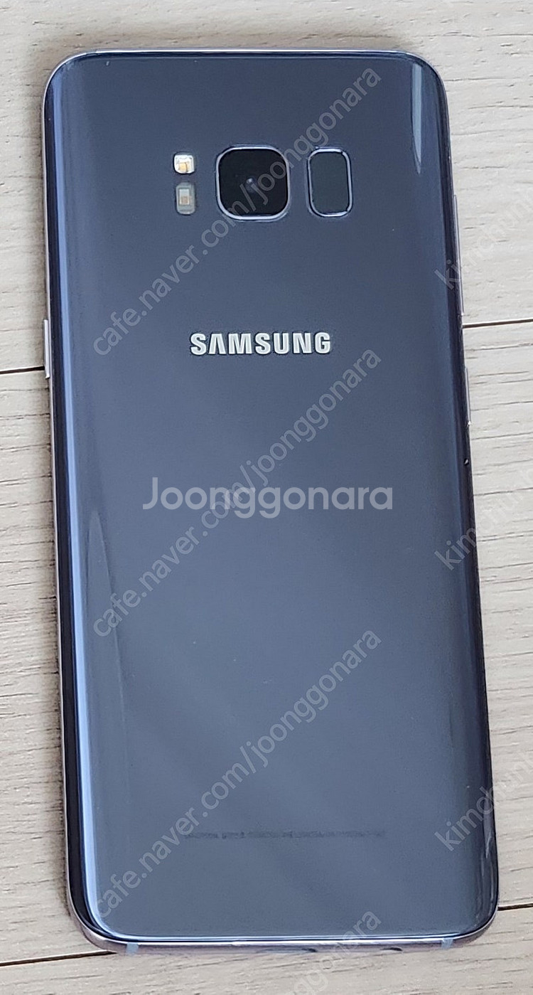 갤럭시s8 액정 일부 파손--3