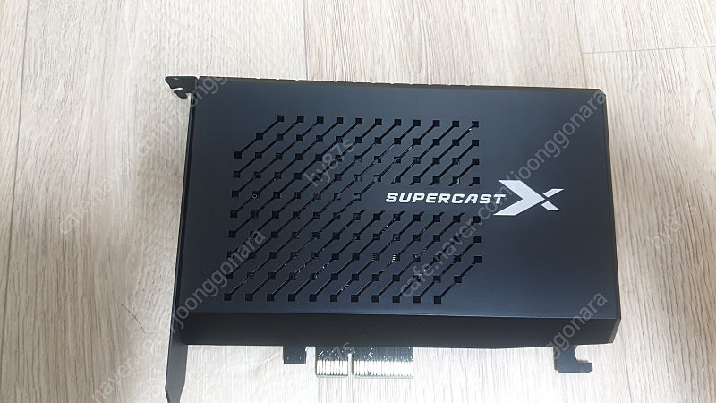 스카이디지탈 SUPERCAST X LIVE 4K TV 수신카드 (캡쳐카드) 팝니다.