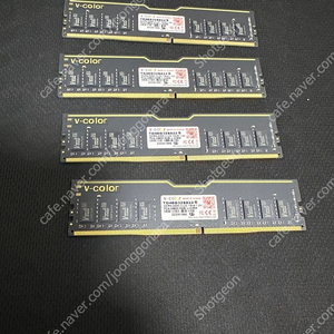 V-Color BLACK DDR4-3200 램 (8GB x 4) (32G) 팝니다 5만