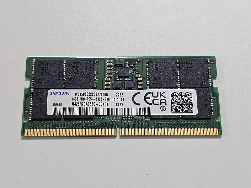 삼성 노트북용 램 ddr5 4800MHz 16GB 팝니다.