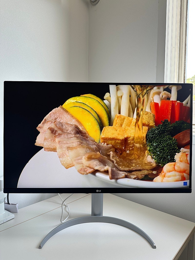 [김포] LG 4K UHD 32인치 32up830 IPS 모니터 A급 42만