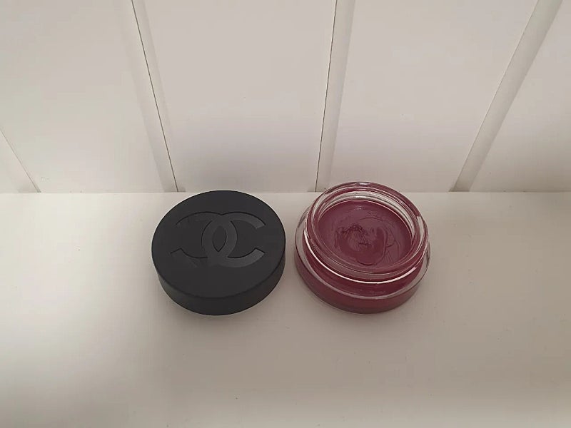 [CHANEL] 샤넬 까멜리아 립앤치크밤 9 퍼플에너지 35000원 (민지사용)