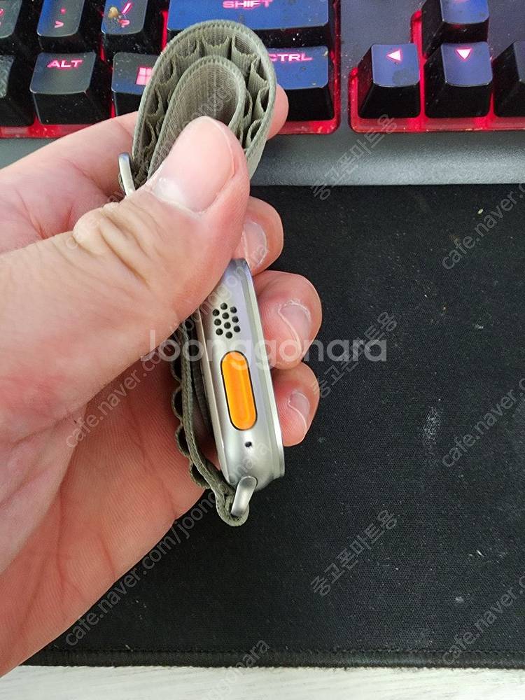 애플워치울트라2 49mm a급 판매합니다 풀박스--3