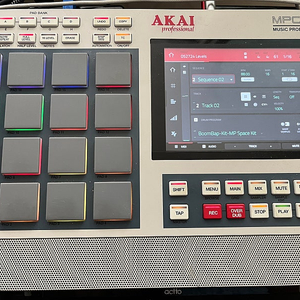 akai mpc live 2 retro edition