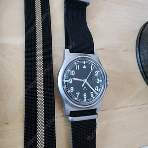 Rdunae RA01 팻보이 모델 시계 판매합니다