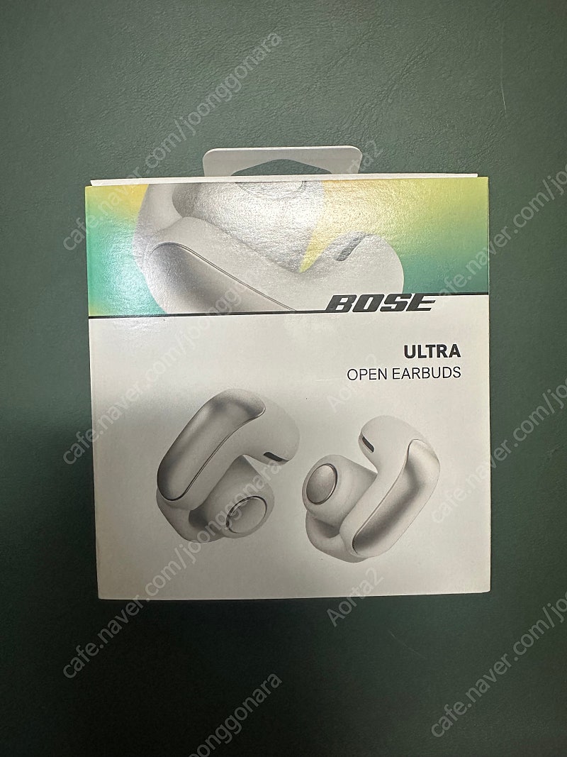 BOSE Ultra Open Earbuds 보스 울트라 오픈 이어버드 블루투스 이어폰 화이트 미개봉 신품 판매합니다.
