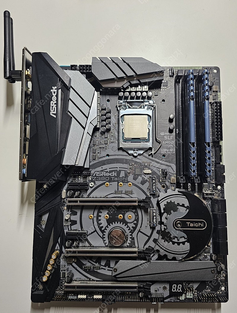 i7-9700k z390 타이치 실리콘파워 3200 DDR4 반본체 팝니다.