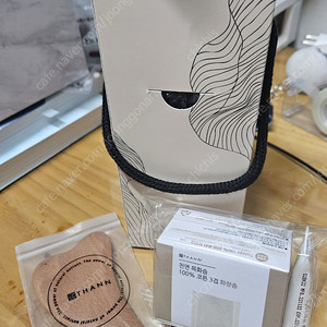 탄 아로마틱 우드 배스&마사지 오일 295ml (미개봉 새제품)+덤덤