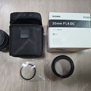 시그마 아트삼식이 30mm F1.4 DC EF캐논마운트