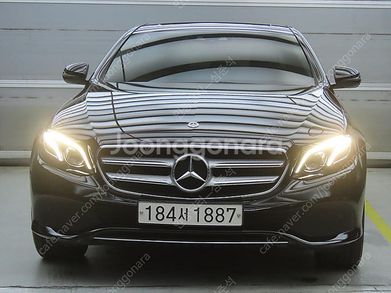벤츠E-클래스 W213 E220d 4MATIC 아방가르...--1