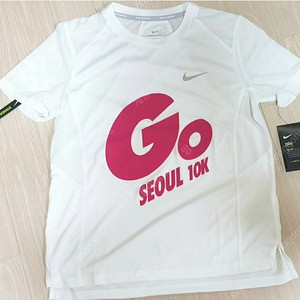 나이키10k 러닝공식기념 티셔츠(여성용 정품)